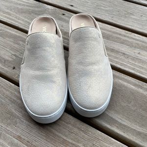 Vionic Women's Splendid Dakota Slip-on Mule